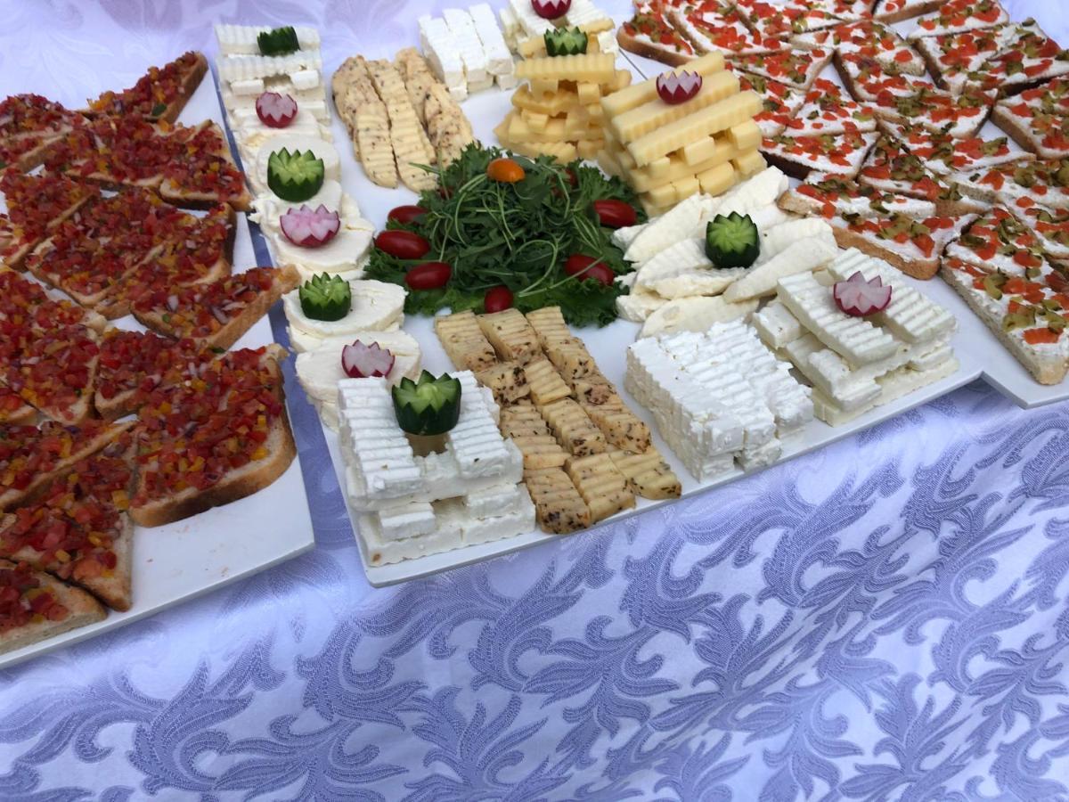 Renato House Hotel Targu Jiu Luaran gambar