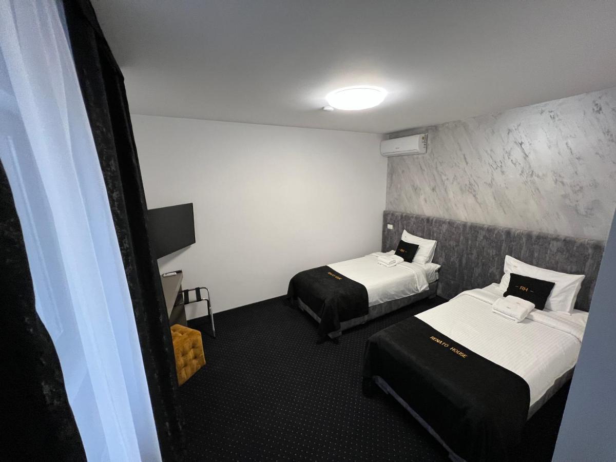 Renato House Hotel Targu Jiu Luaran gambar